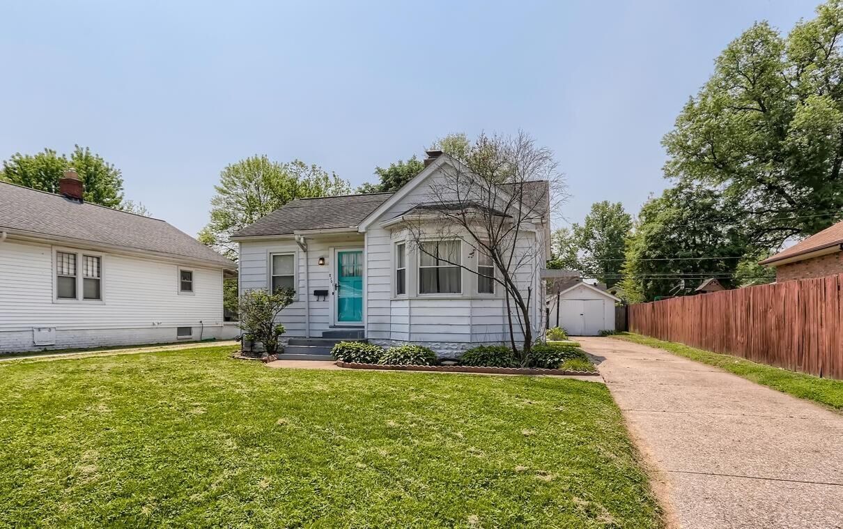 Property Photo: 2101 E Michigan Street IN 47711