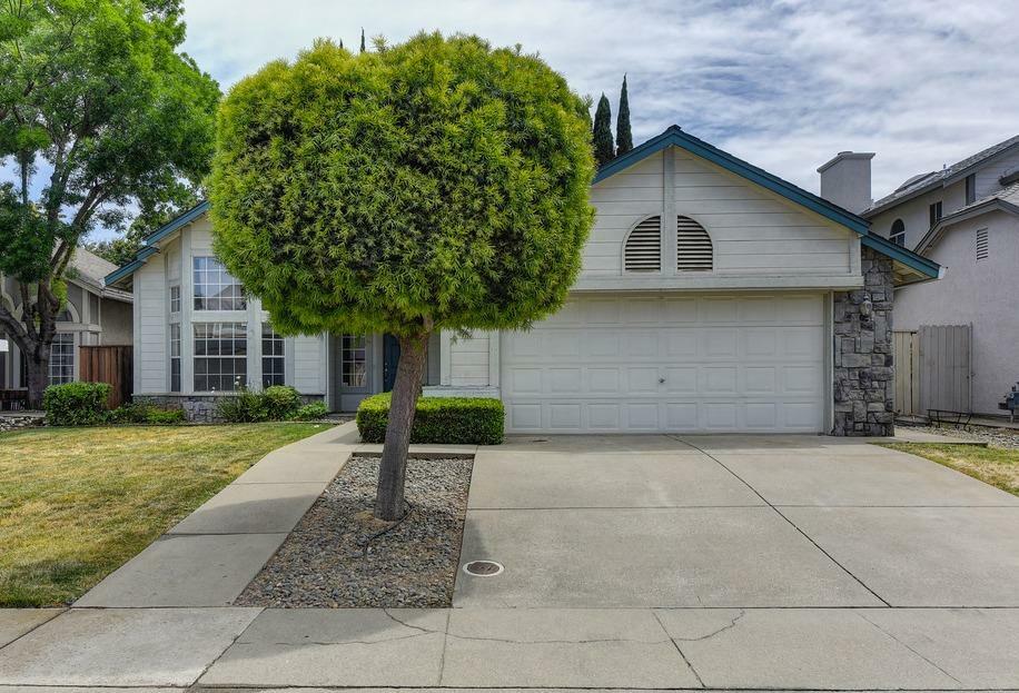 Property Photo:  1342 Muscat Circle  CA 95747 