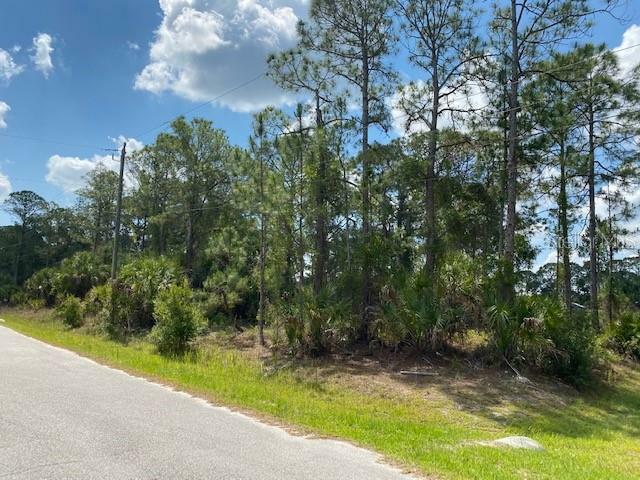 Property Photo: Van Eck Lot 16 Avenue FL 34286