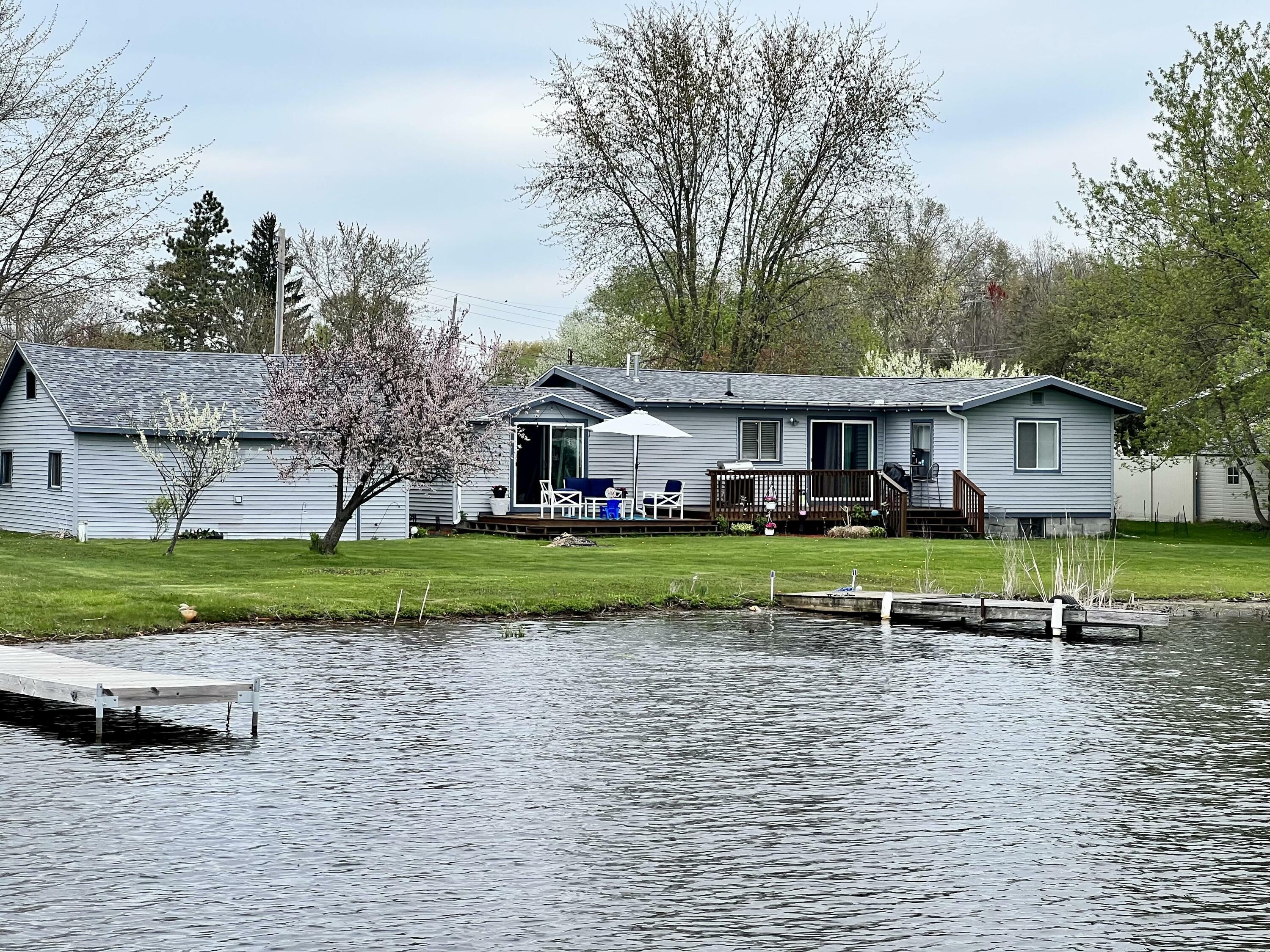 Property Photo: 510 Olcott Lake MI 49201