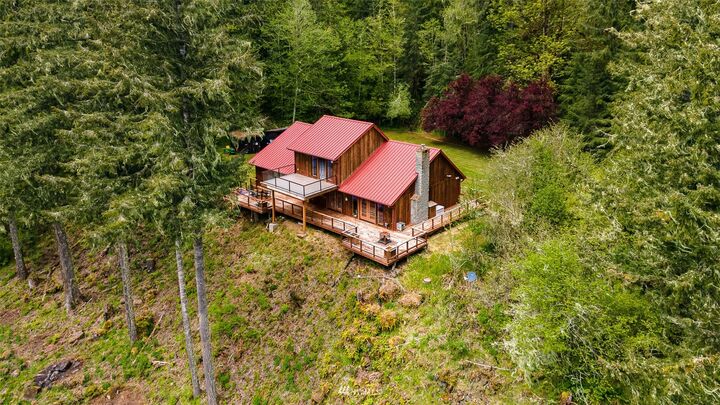 Property Photo:  2508 Spencer Road  WA 98564 