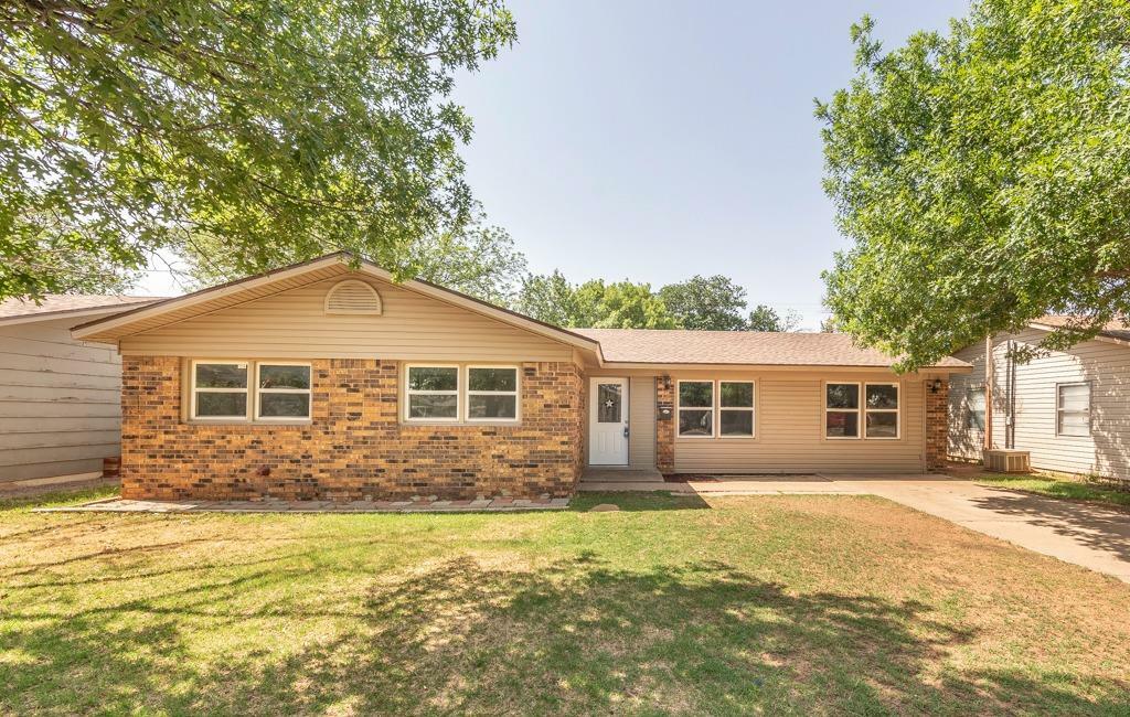 Property Photo:  5409 48th Street  TX 79414 