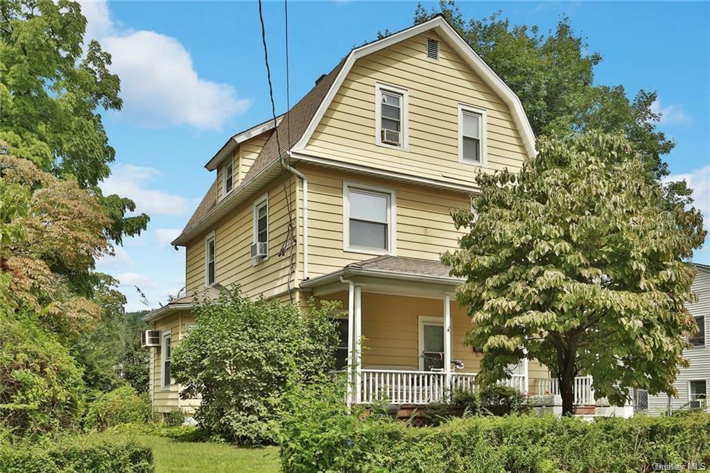 Property Photo:  521 Manhattan Avenue  NY 10532 