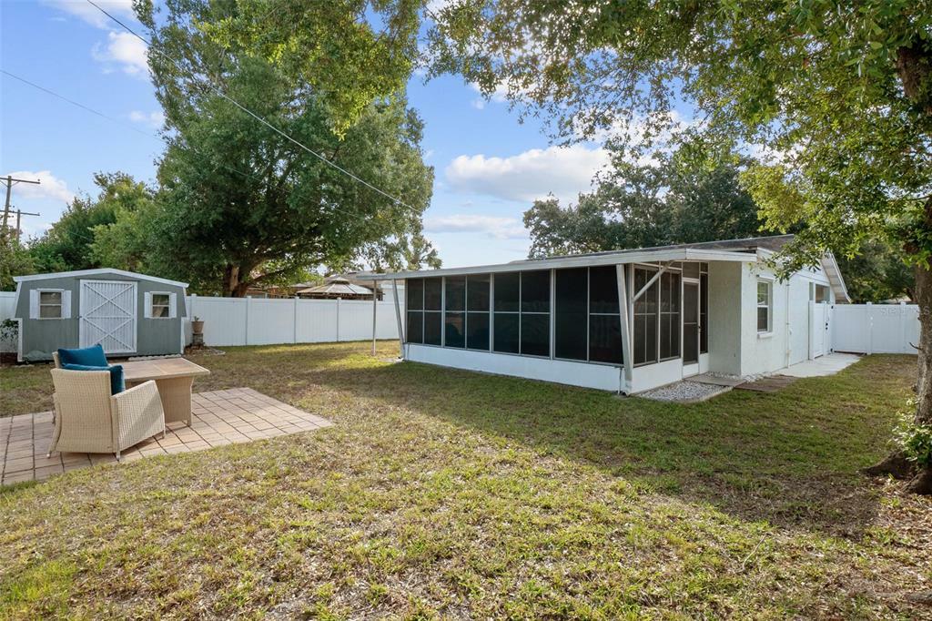 Property Photo:  5509 S Lois Avenue  FL 33611 