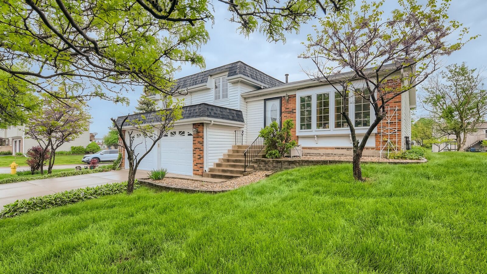 Property Photo:  1687 Schmale Road  IL 60139 