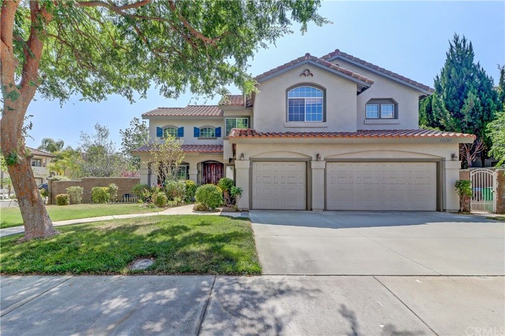 Property Photo:  10281 Fernleaf Drive  CA 92557 