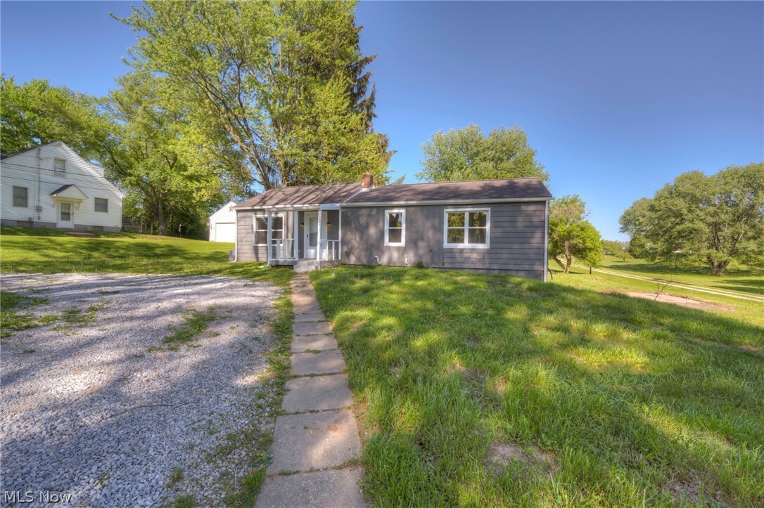 6775 Hampsher Road  Clinton OH 44216 photo