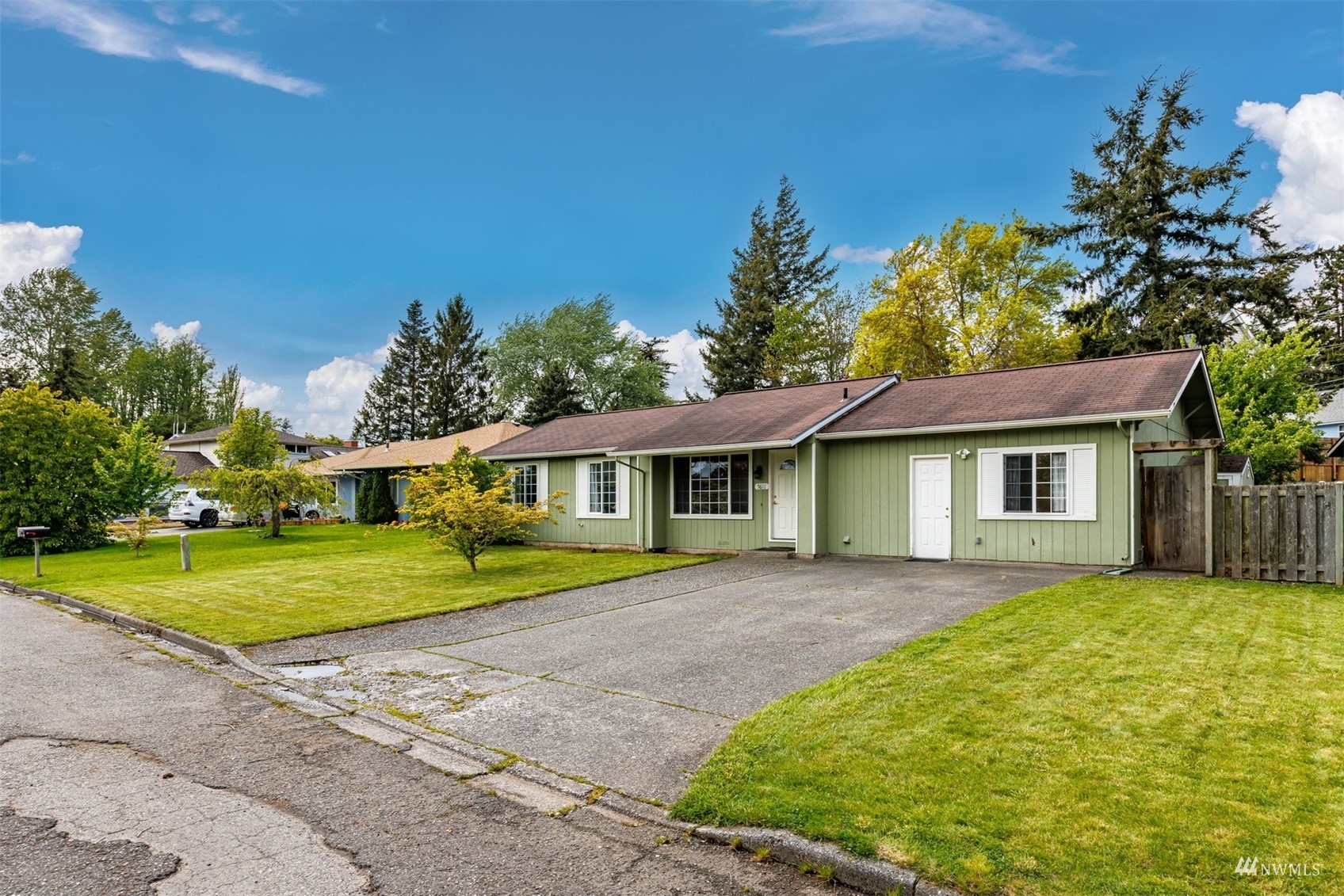 Property Photo: 5611 Poplar Place WA 98248