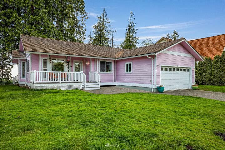 Property Photo:  7941 W Golf Course Drive  WA 98230 