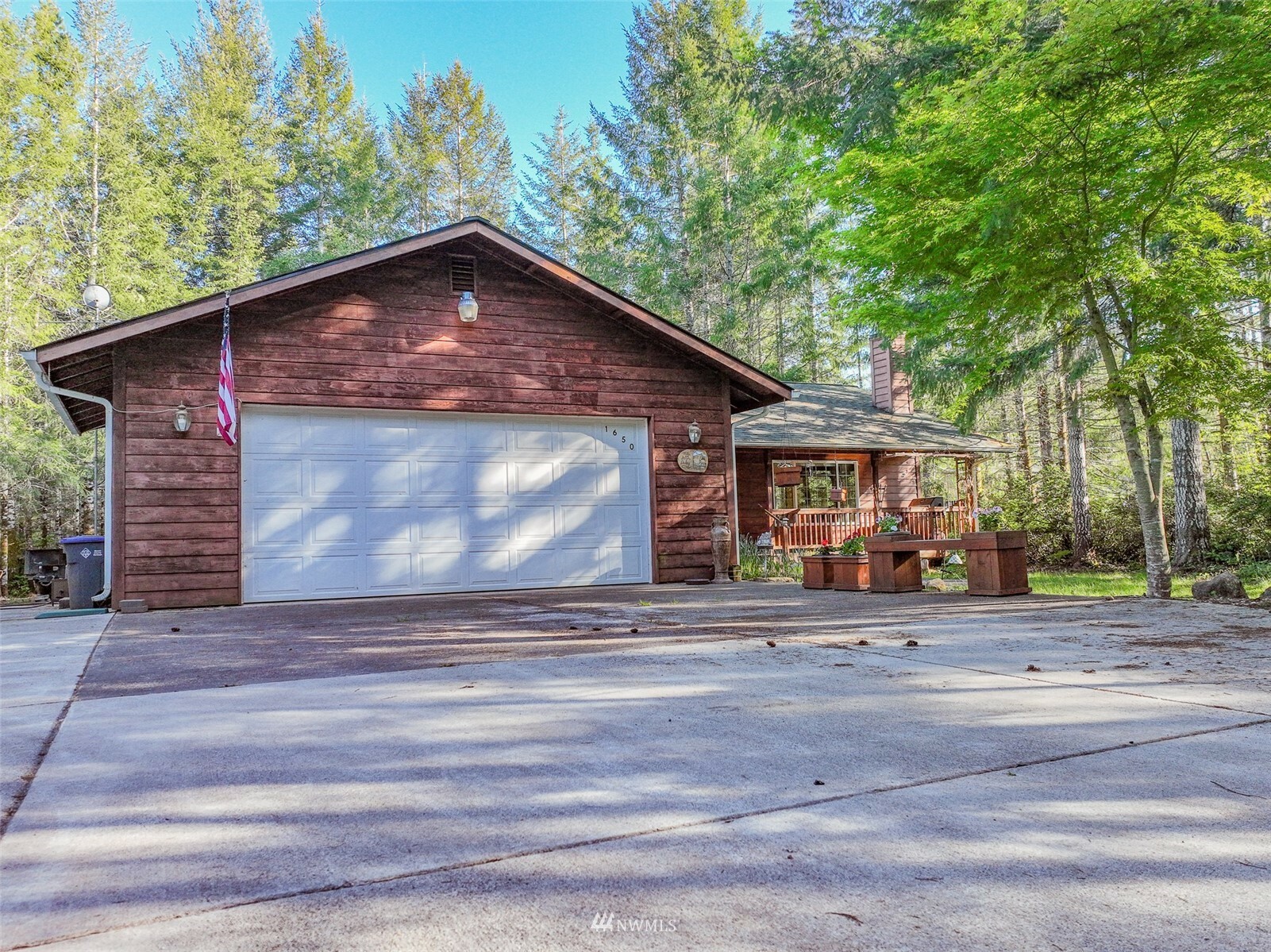 Property Photo: 1650 E Jensen Road WA 98584