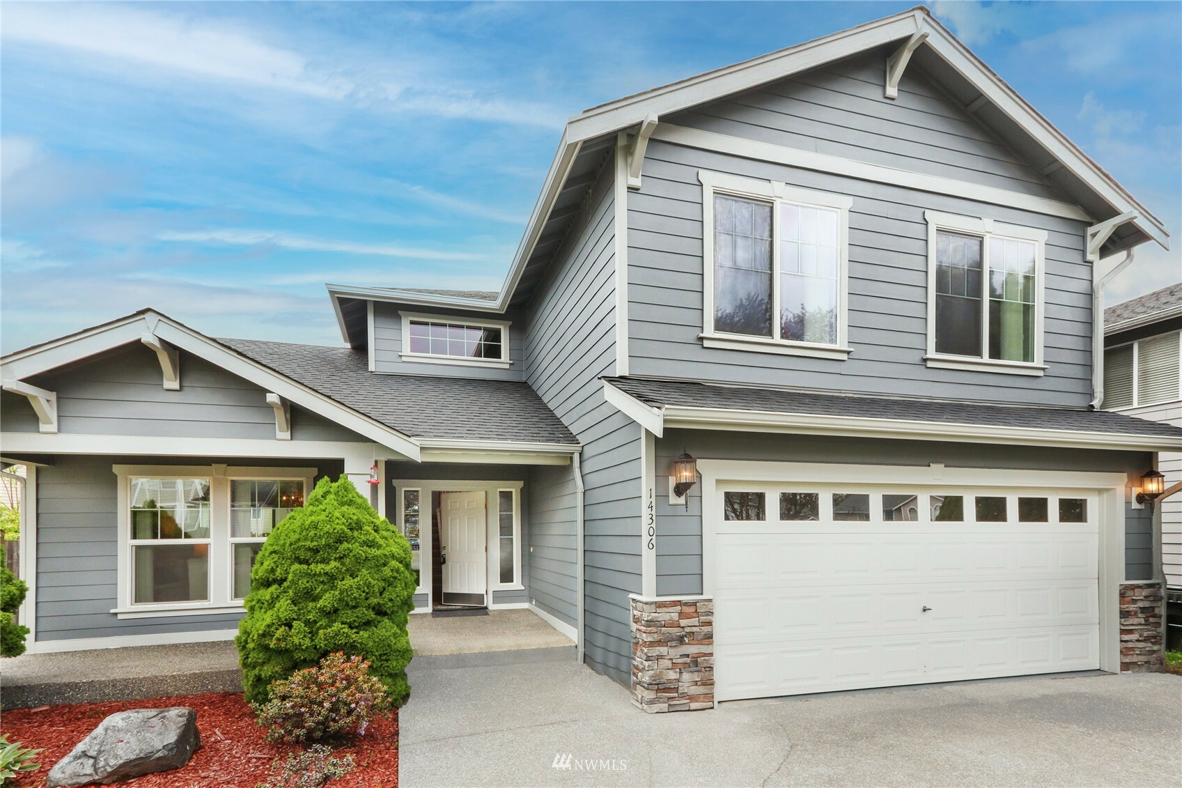 Property Photo:  14306 SE 282nd Street  WA 98042 