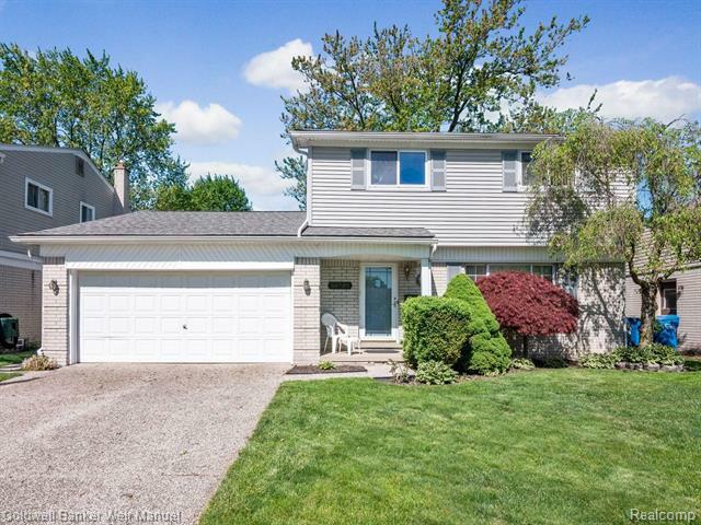 Property Photo: 29703 Westbrook Avenue MI 48092