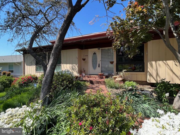 11300 Wedge Drive  Reston VA 20190 photo