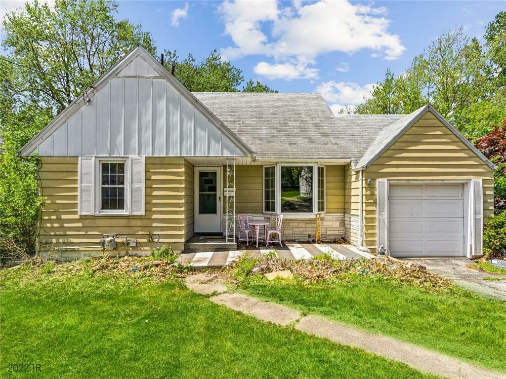 Property Photo:  3520 62nd Street  IA 50322 