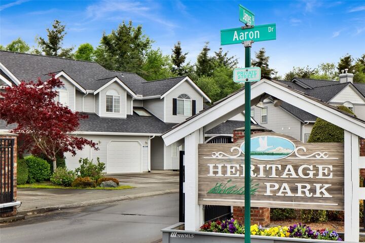 Property Photo:  2201 James Circle C  WA 98264 