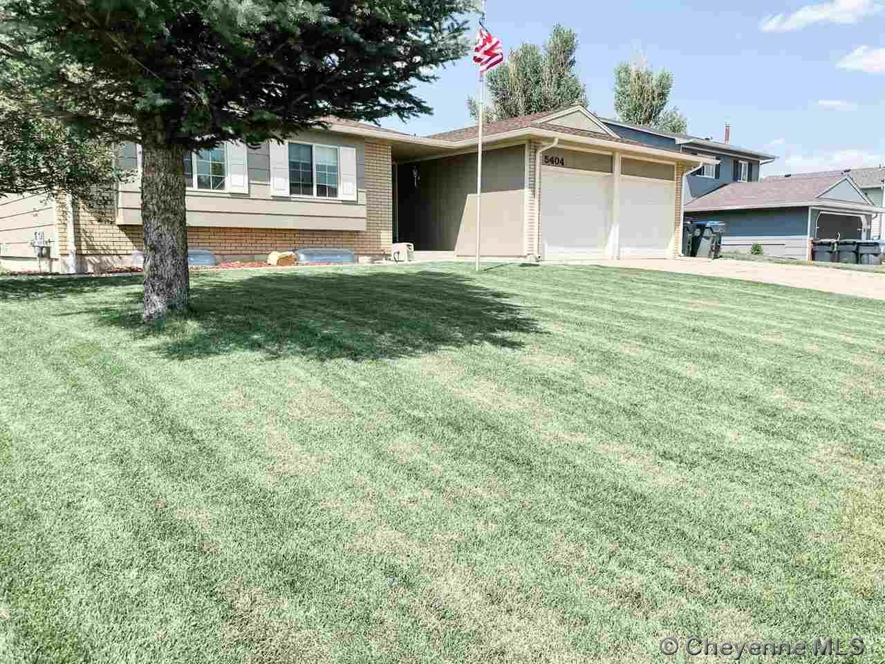 Property Photo:  5404 Rangeview Dr  WY 82001 