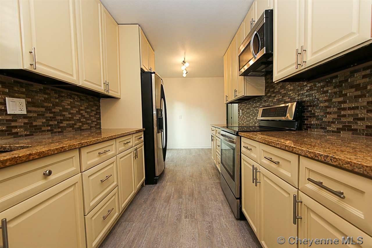 Property Photo:  704 Madison Ave  WY 82001 