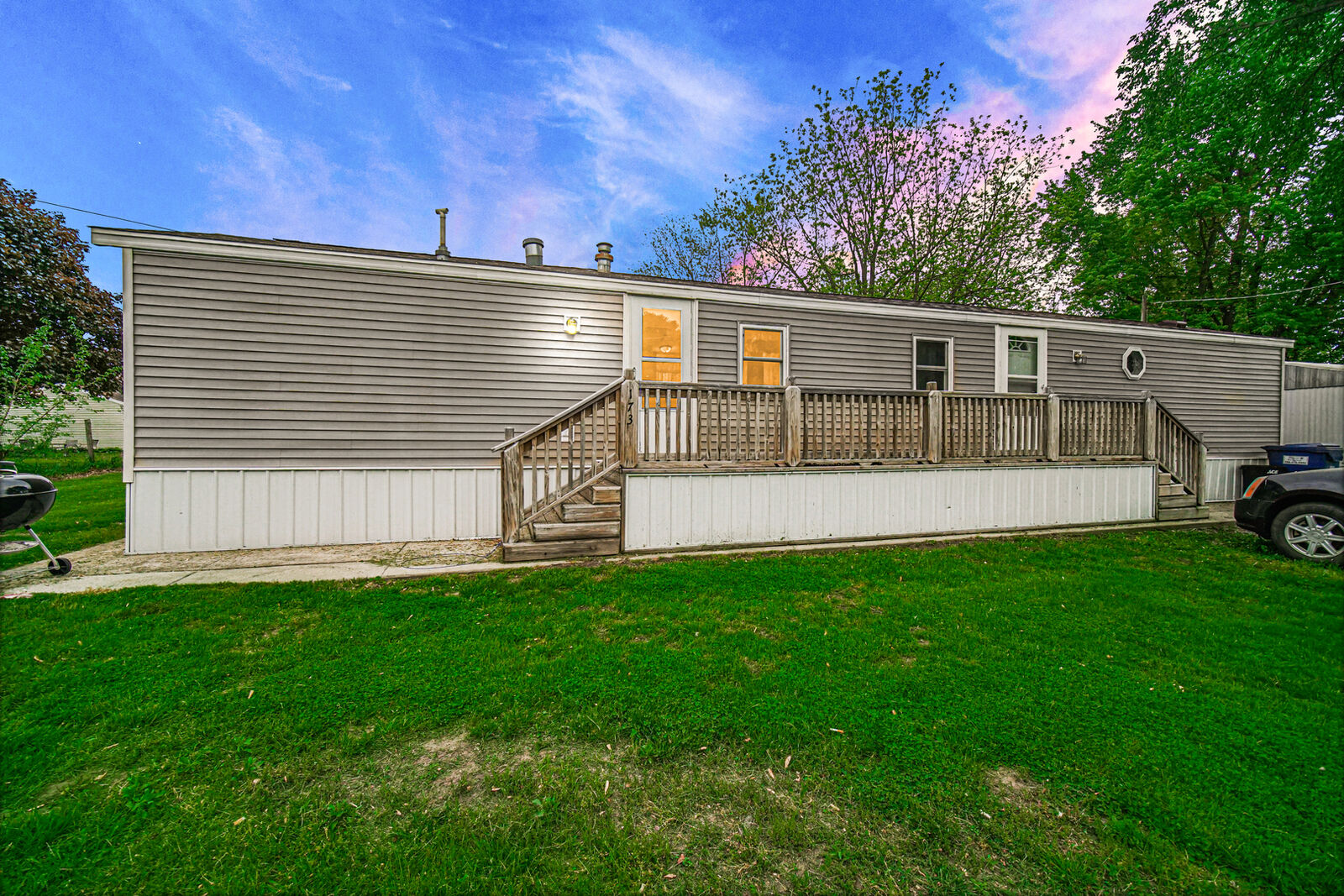 Property Photo:  173 S Center Street  IL 60407 