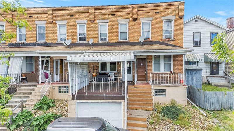 Property Photo:  1134 Taggart St  PA 15136 