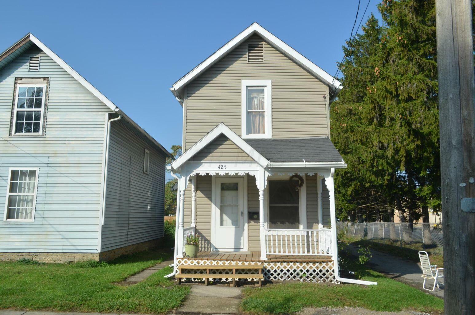 Property Photo: 425 N State Street OH 43302