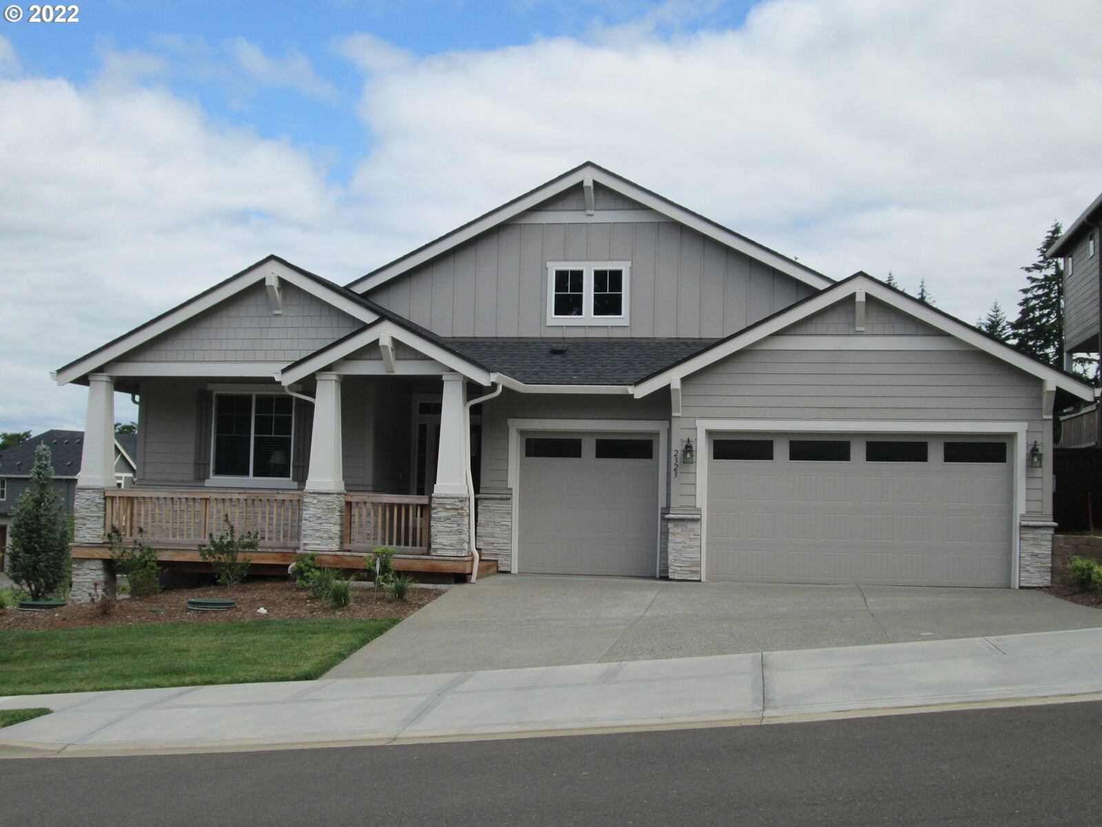 Property Photo:  2323 NW 41st Ave  WA 98607 