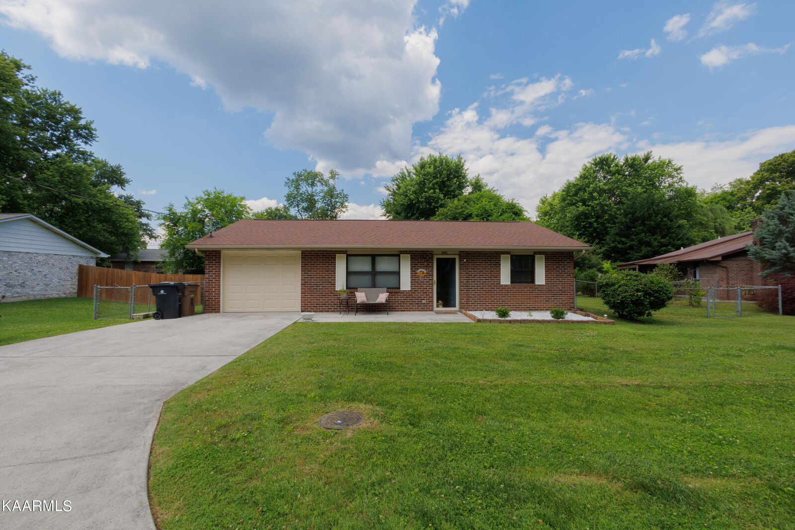 Property Photo: 5022 Candace Circle TN 37921