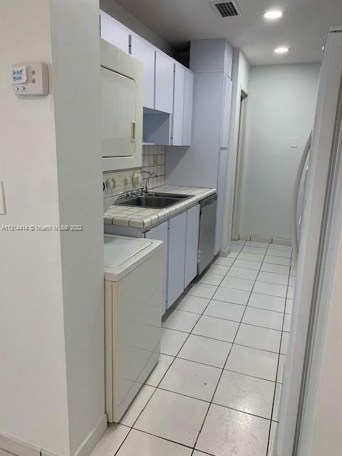 Property Photo:  750 NW 43rd Ave 601  FL 33126 