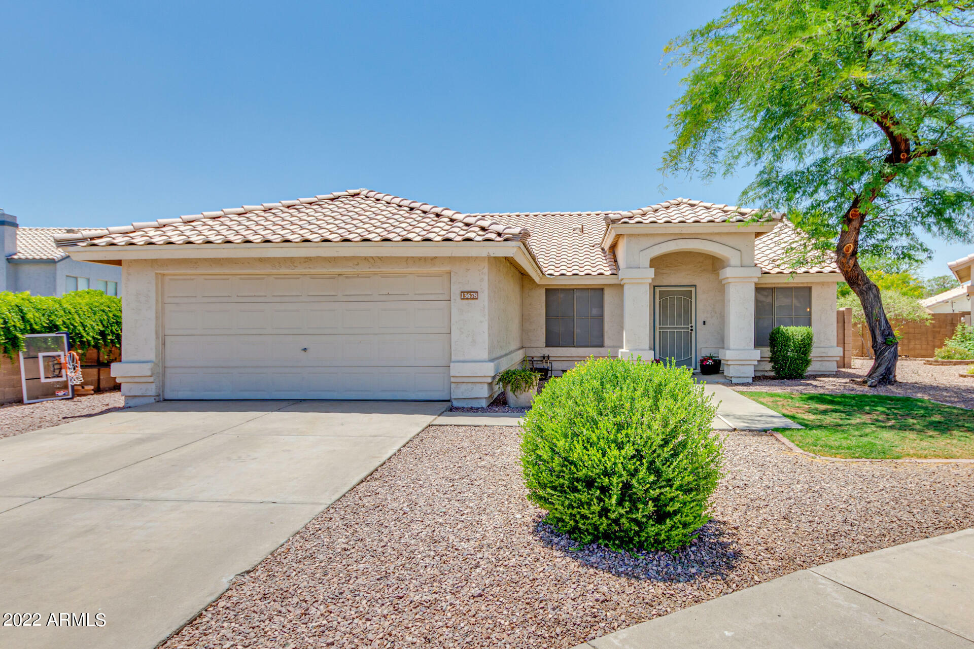 Property Photo: 13678 N 80th Avenue AZ 85381