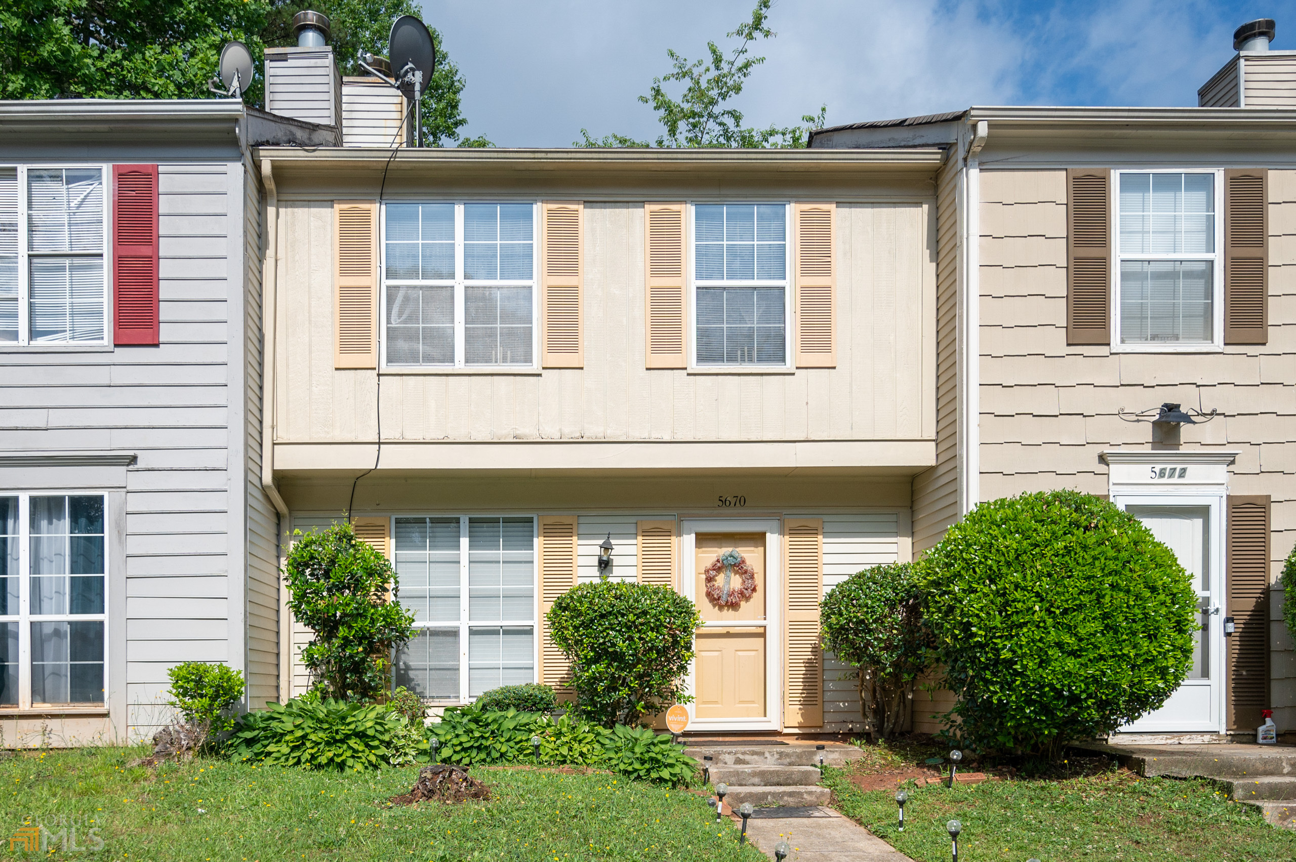 Property Photo: 5670 Wells Circle GA 30087