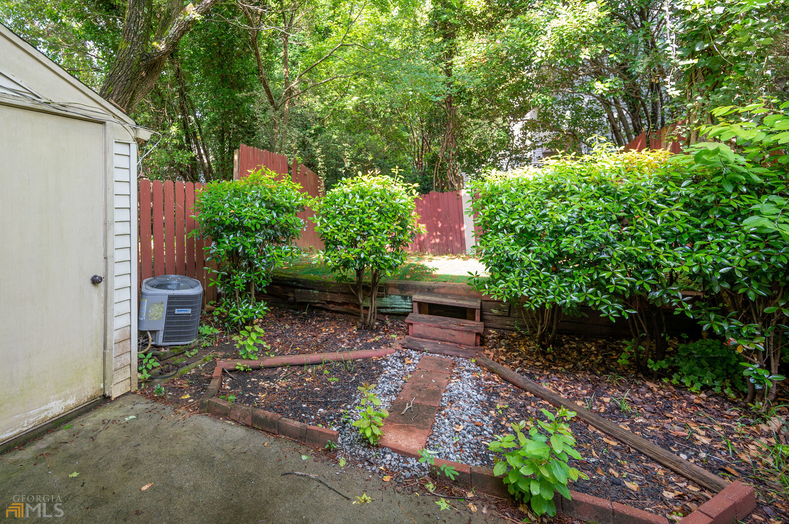 Property Photo: 5670 Wells Circle GA 30087