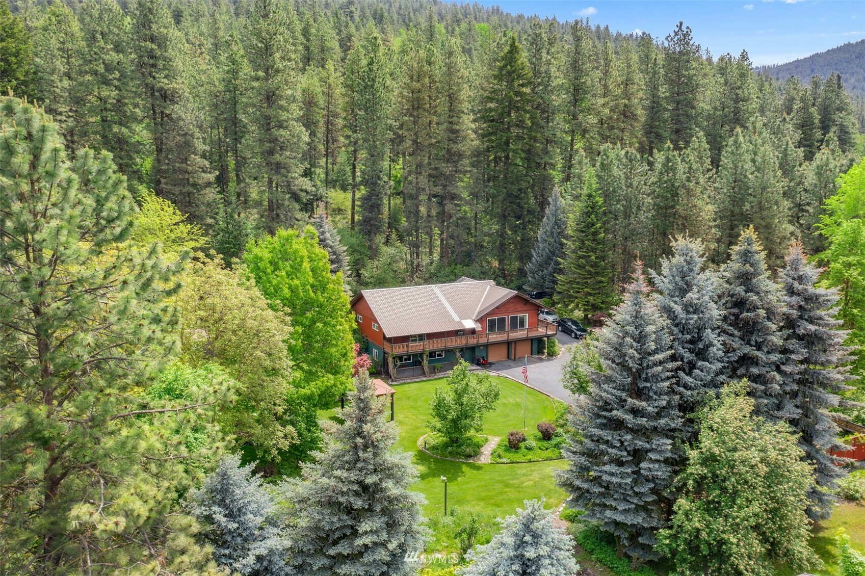 Property Photo:  9409 E Leavenworth Road  WA 98826 