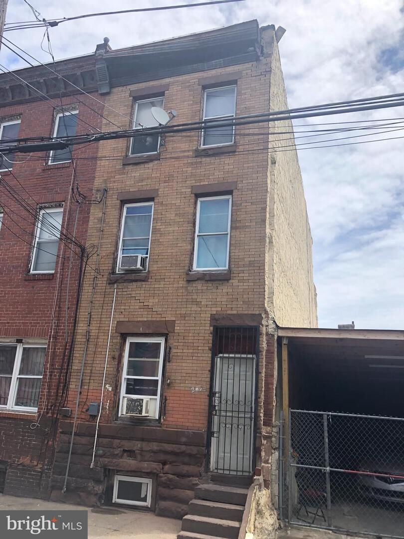 Property Photo: 2853 N 4th Street PA 19133