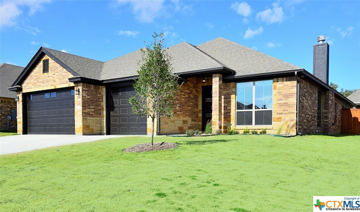 Property Photo:  1042 Winchester Drive  TX 76559 