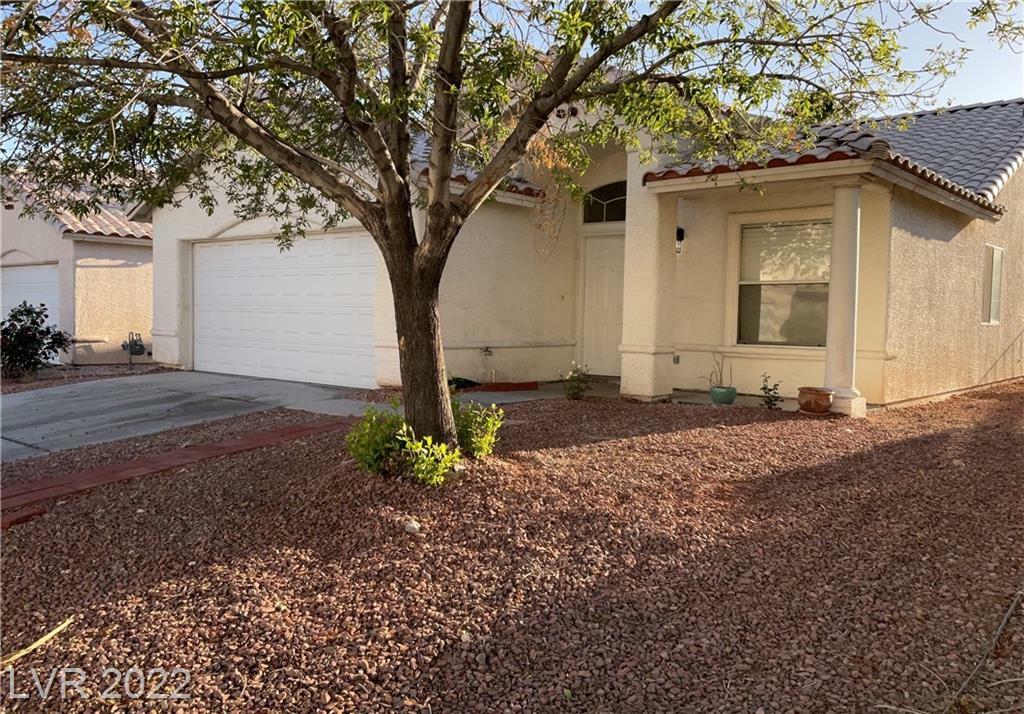 Property Photo: 3433 Canter Drive NV 89032