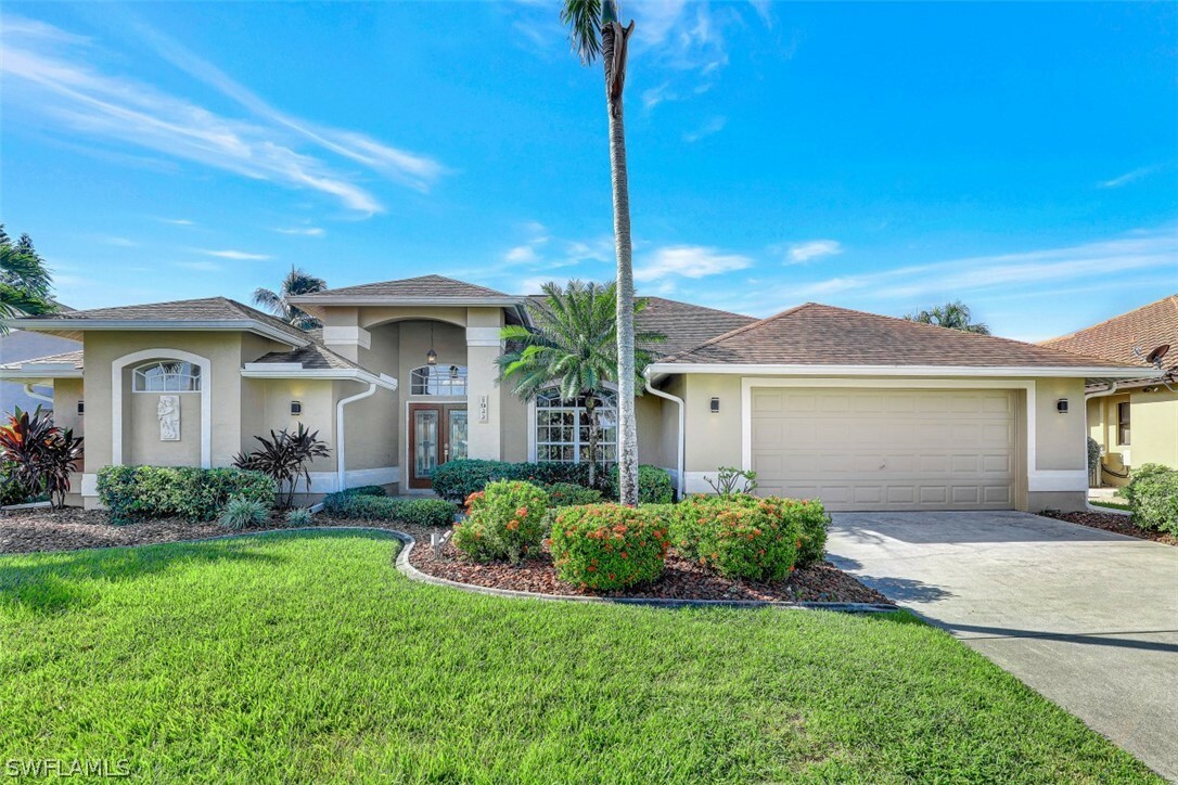 Property Photo:  1922 Cape Coral Parkway W  FL 33914 