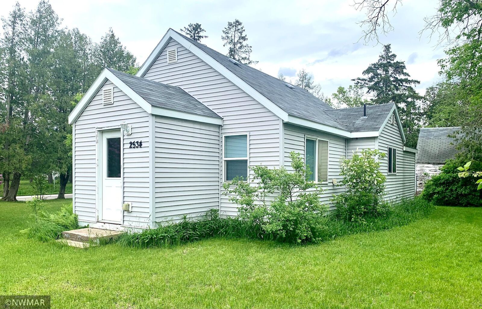 Property Photo: 2534 Park Avenue NW MN 56601