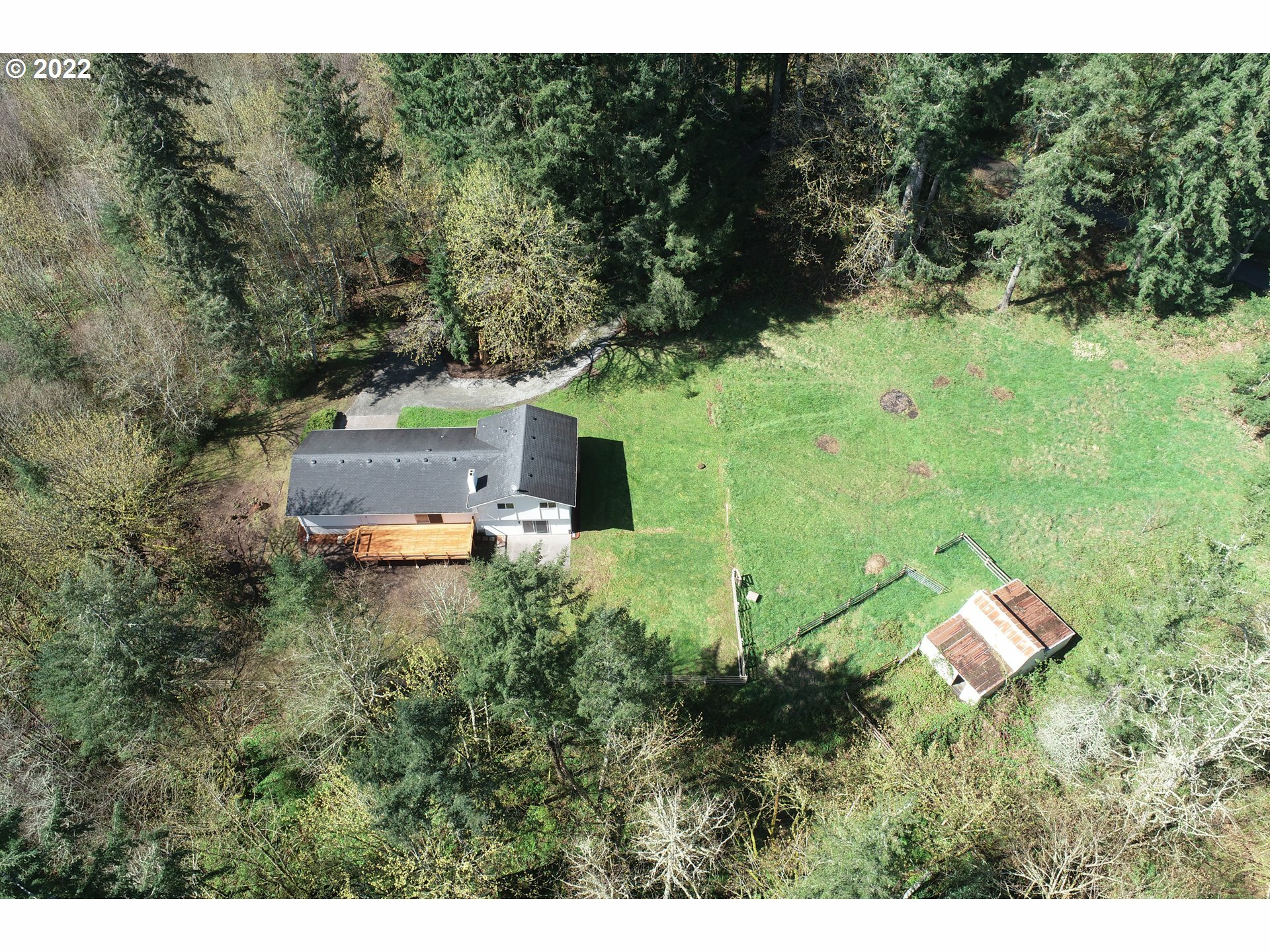Property Photo: 36282 NE Lakeview Dr WA 98675