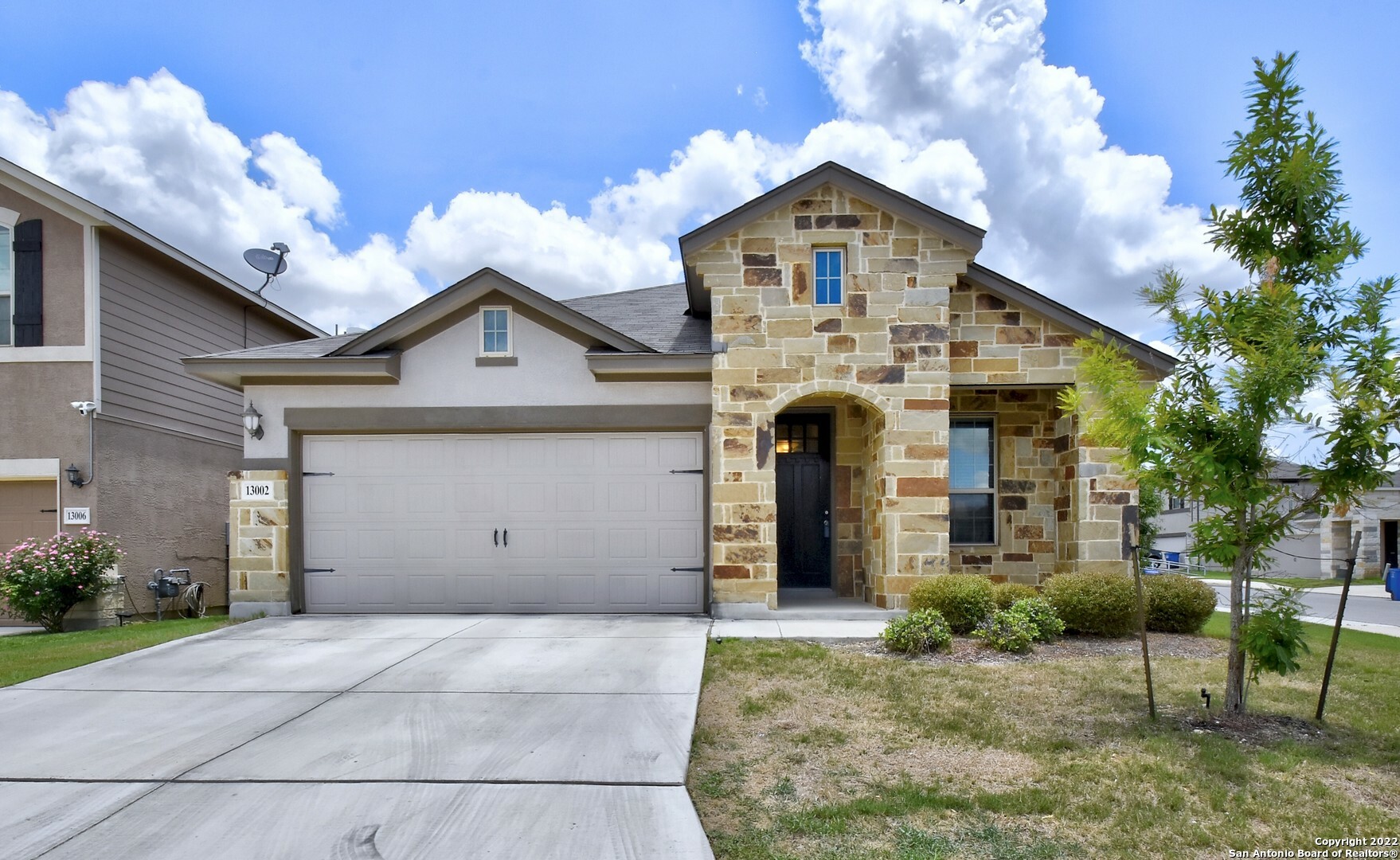Property Photo: 13002 Waddle Farm TX 78249