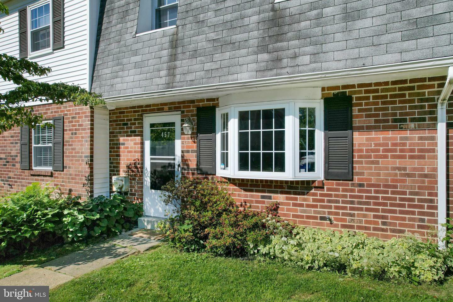 Property Photo: 457 Cardigan Terrace PA 19380