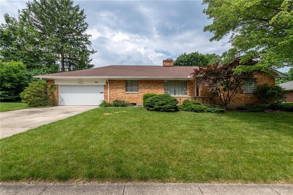 Property Photo: 215 E Elmwood Drive OH 45459