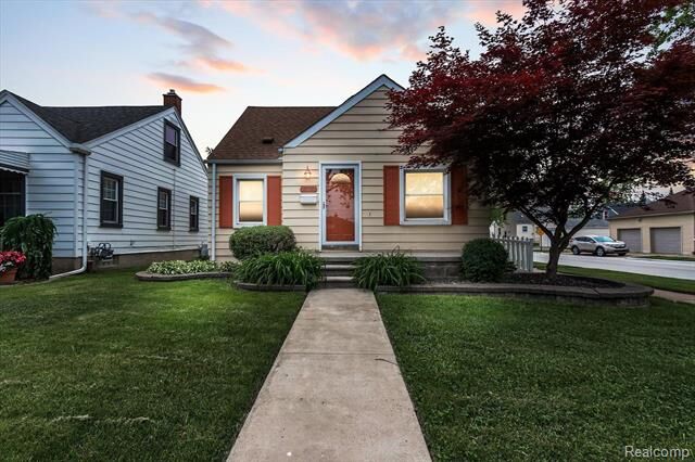 Property Photo:  15681 Dasher Avenue  MI 48101 