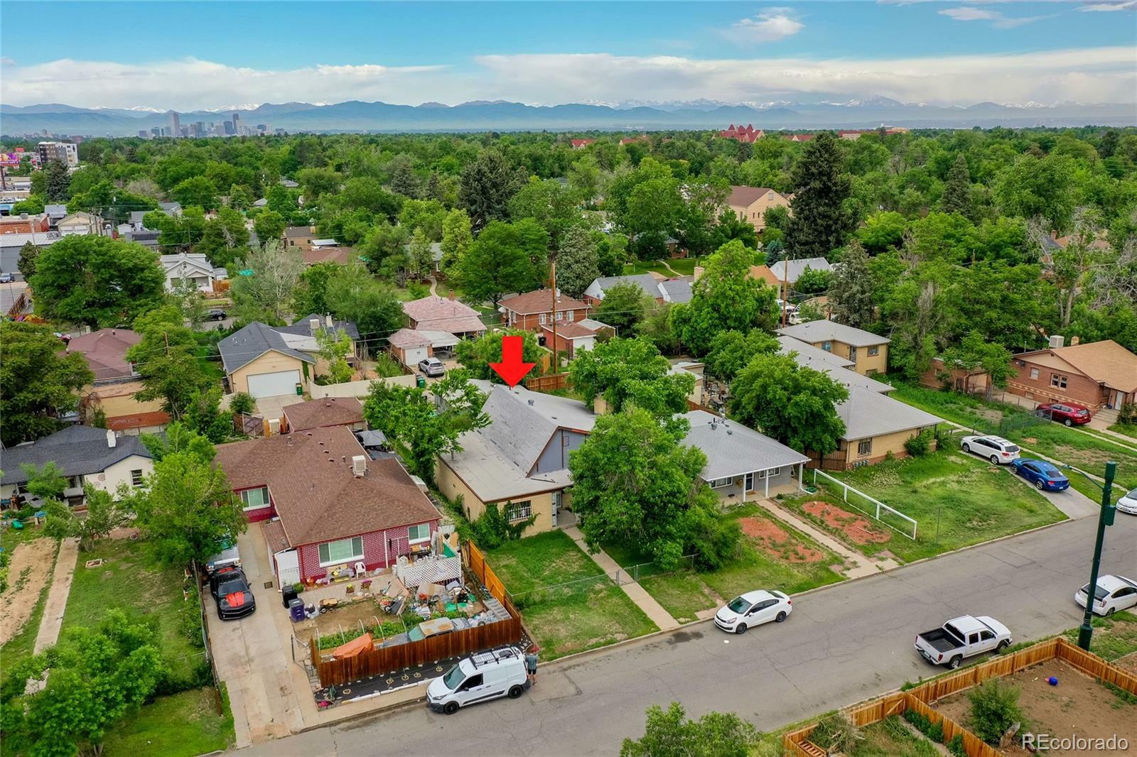 Property Photo: 1543 N Trenton Street CO 80220