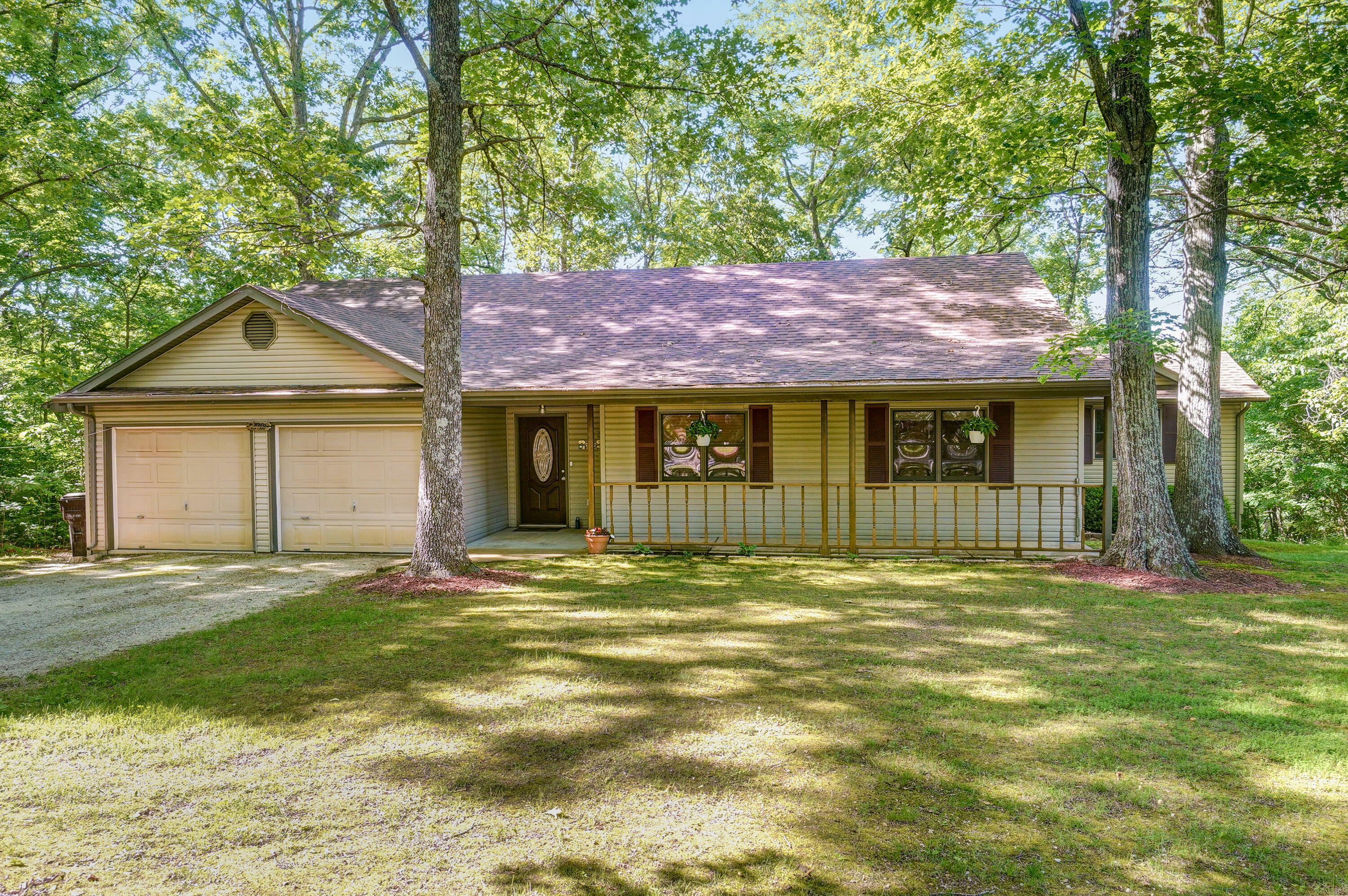 Property Photo:  347 Appletree Drive  MO 65721 