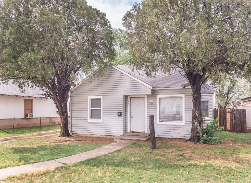 Property Photo:  1721 24th Street  TX 79411 