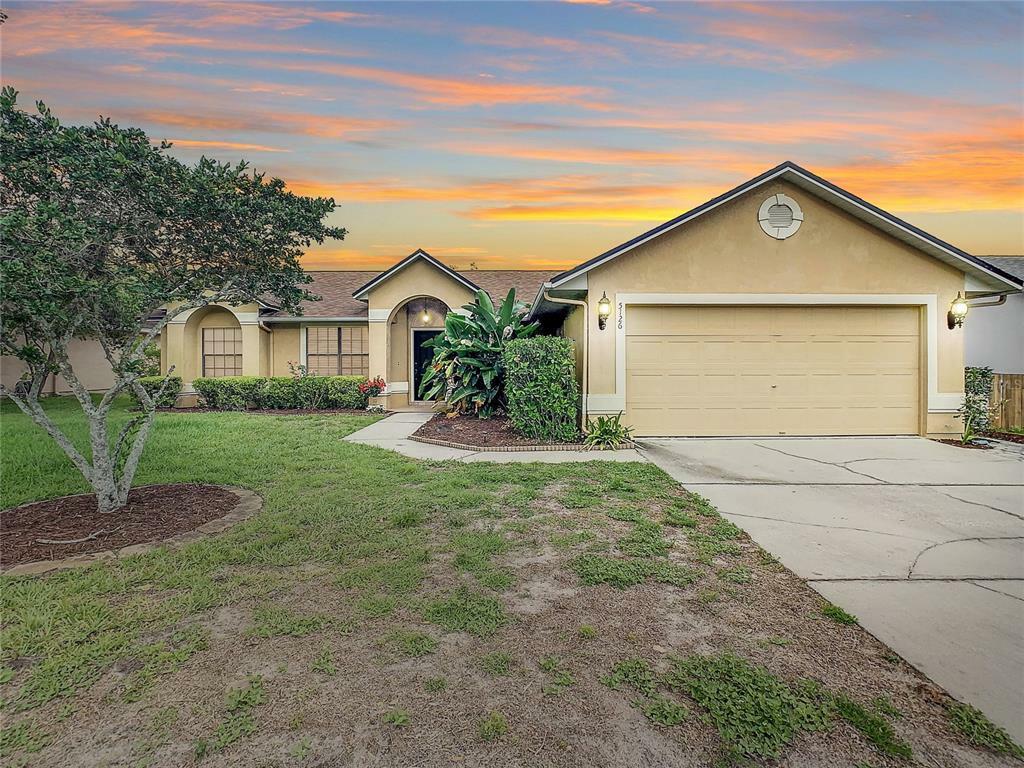 Property Photo:  5126 Mill Stream Road  FL 34761 