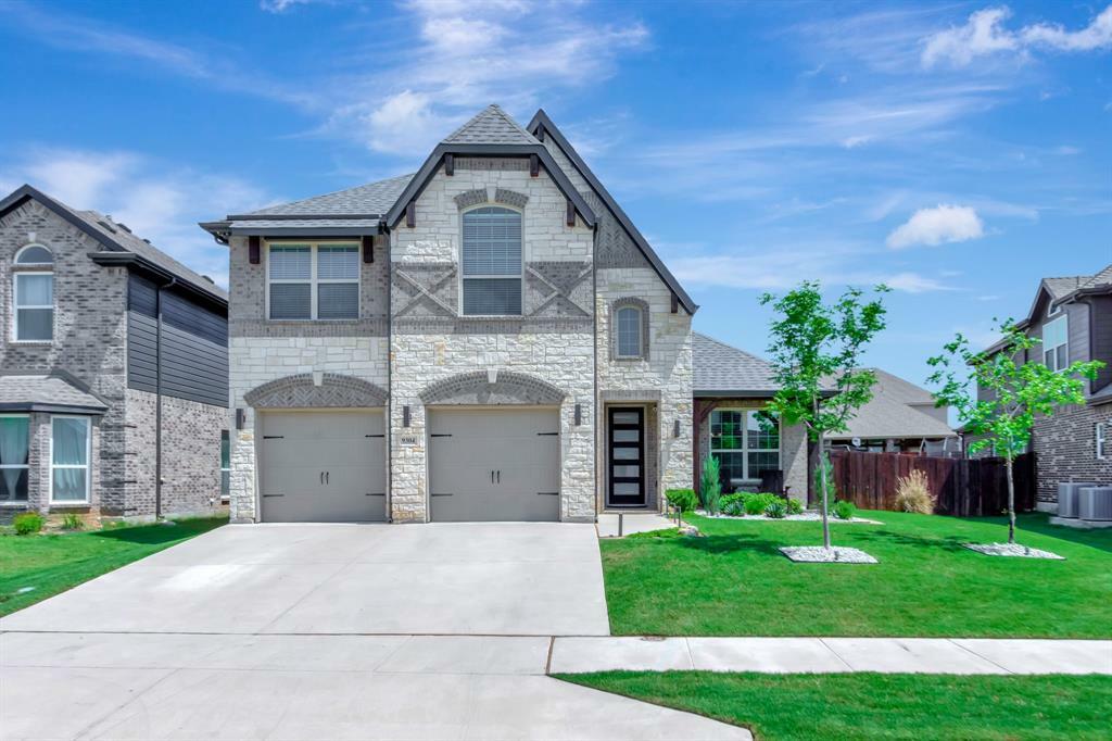 Property Photo: 9304 Saltbrush Street TX 76177