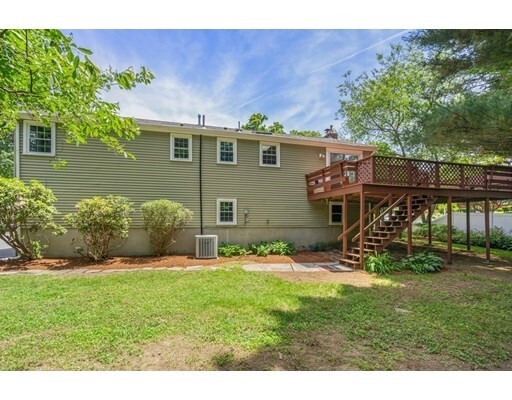 Property Photo: 203 Salem End Rd MA 01702