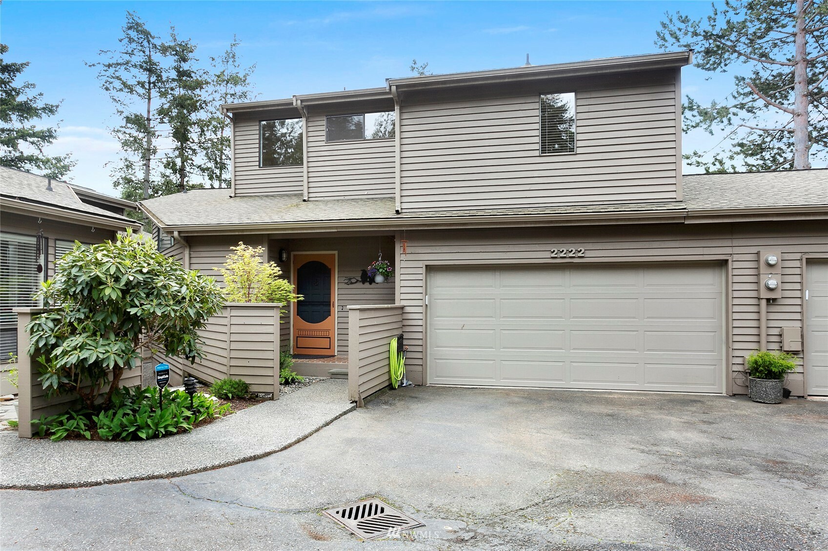 Property Photo:  2222 W Birch Street  WA 98264 