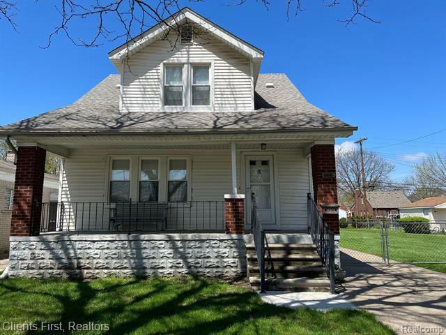 18607 Henry Street  Melvindale MI 48122 photo