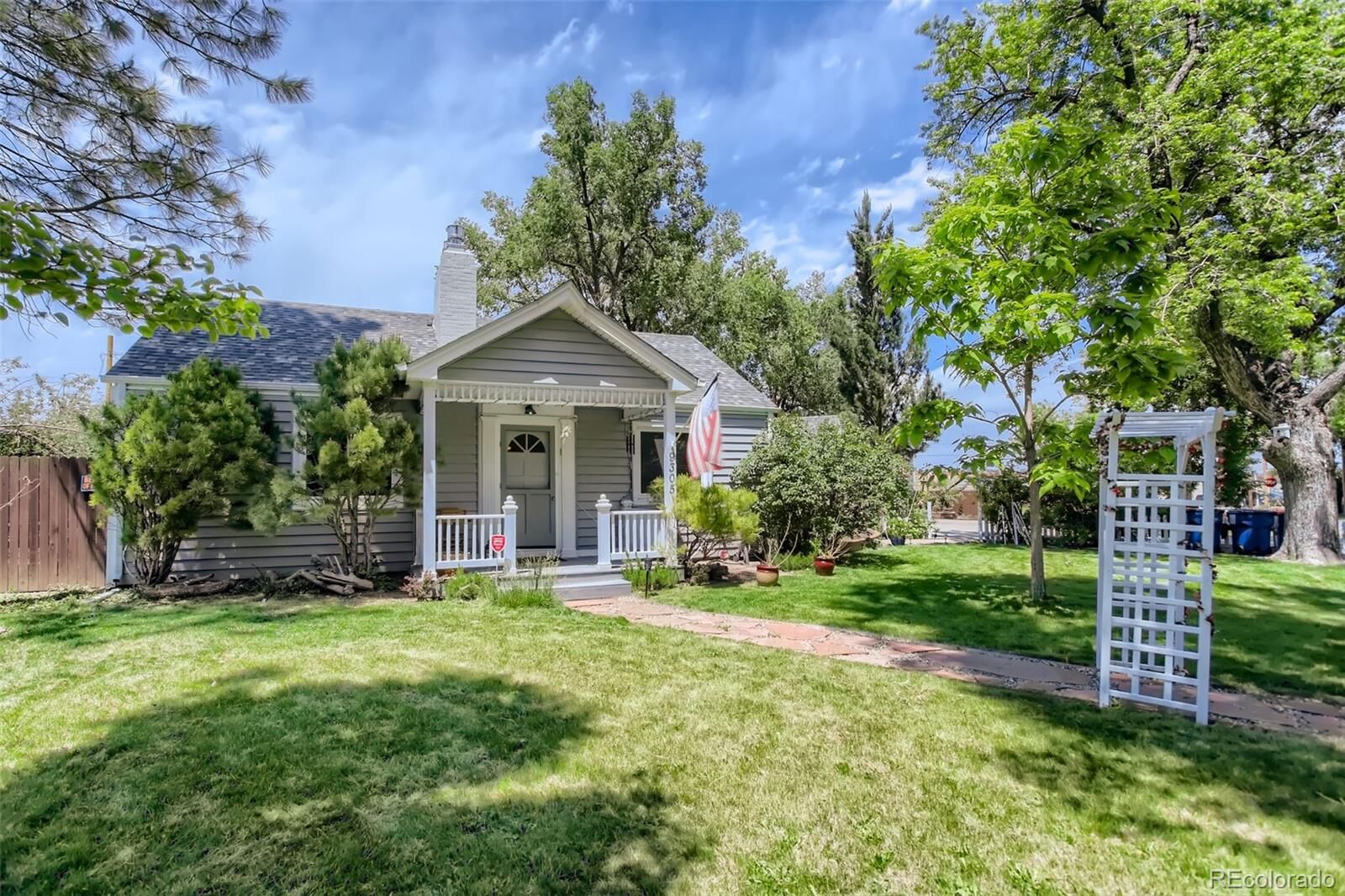 Property Photo:  9305 W 5th Avenue  CO 80226